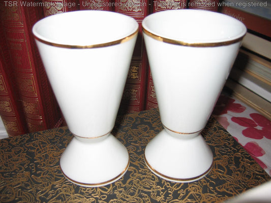 "Deux Mazagran voitures Anciennes Buick et Oakland " Porcelaine de Sologne