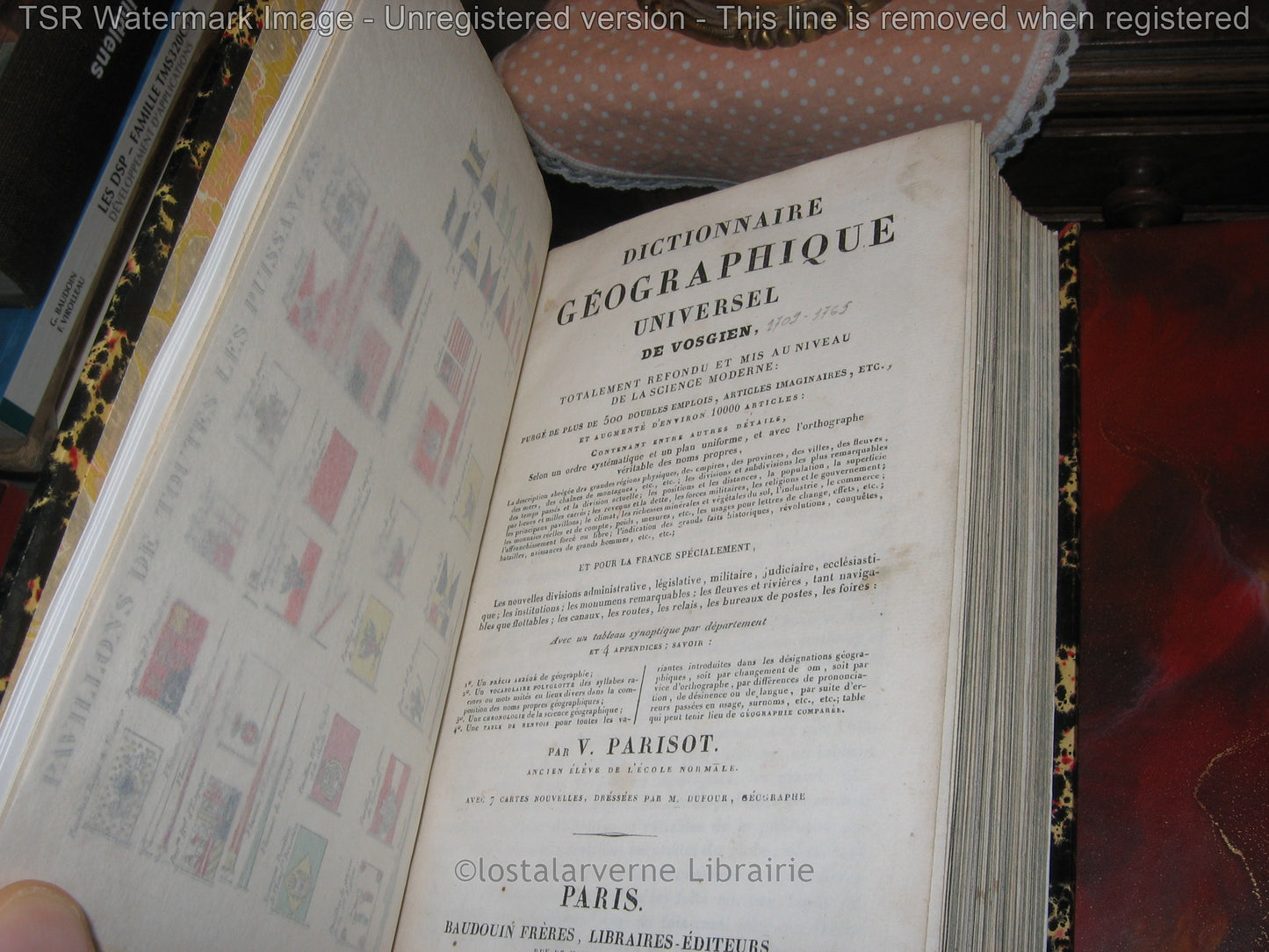 Dictionnaire Géographique universel de Vosgien - 7 cartes - superbe reliure 1829